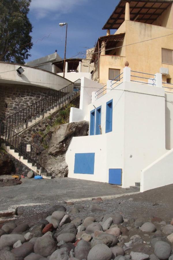 Villa Il Nido Di Rinella, Casa Sulla Spiaggia Leni Exterior foto